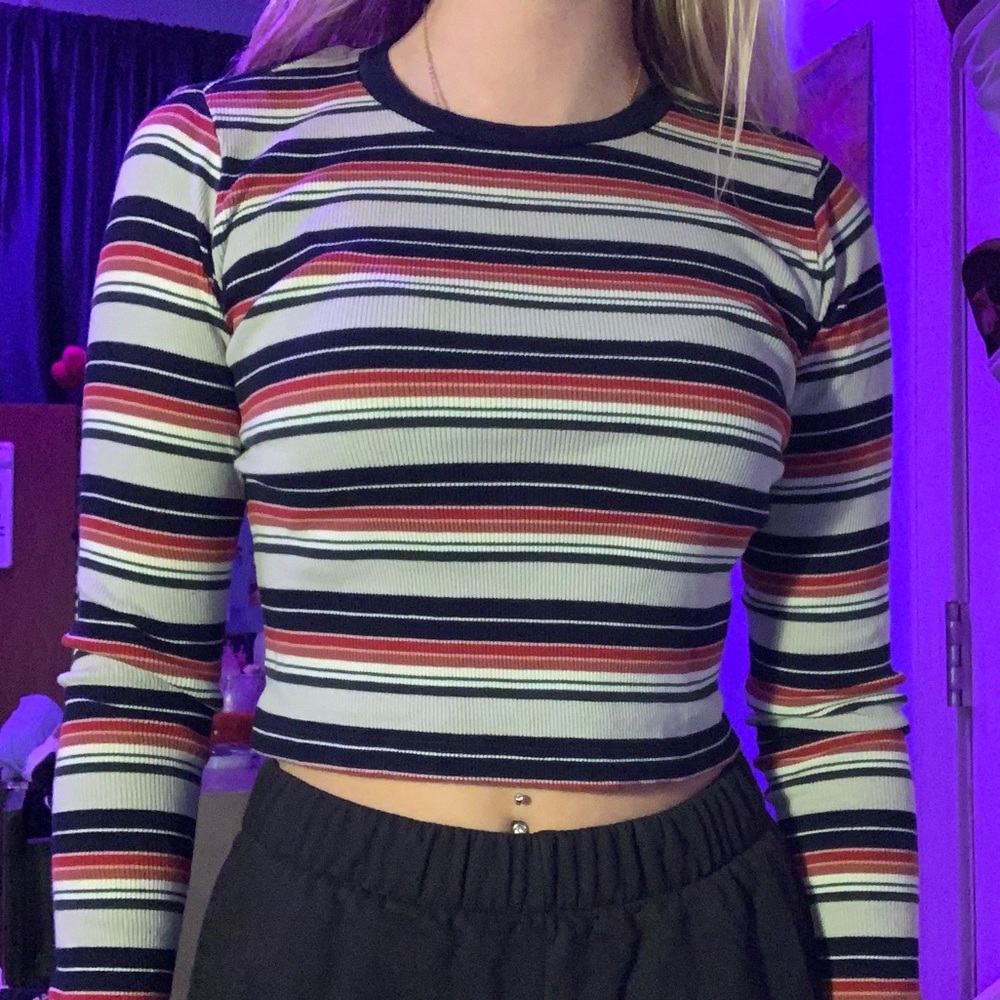 BRANDY MELVILLE SANTANA TOP